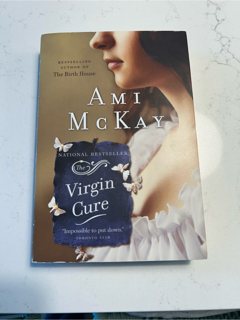 Ami McKay - The Virgin Cure (Paperback)